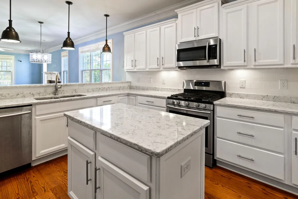 Filth & Squalor Cleanup in Hollins, VA